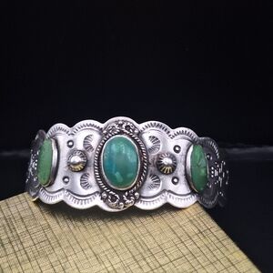 Southwestern Sterling Green Turquoise Cuff Bracelet Navajo Revival Era 60s-80s